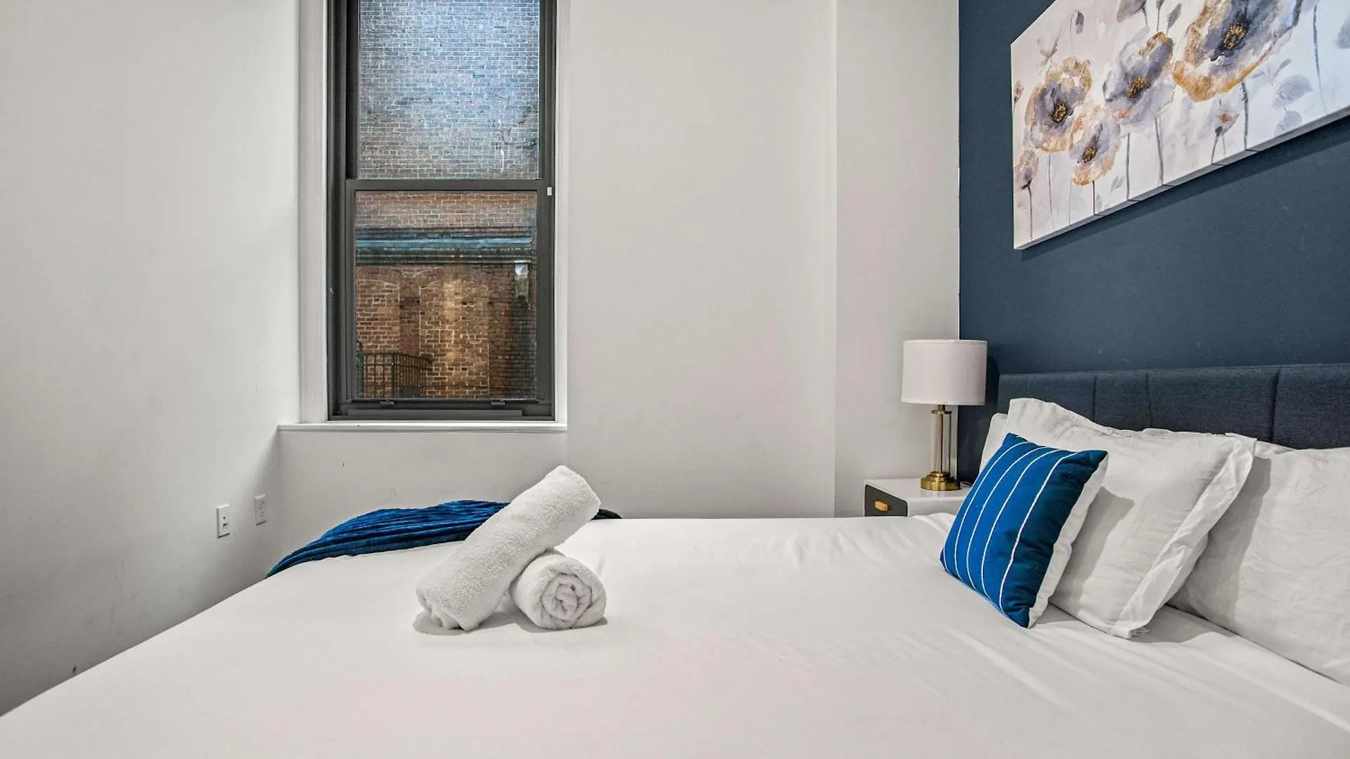 CozySuites Stunning 1BR in Downtown Pitts #21 Pittsburgh 0*,  United States